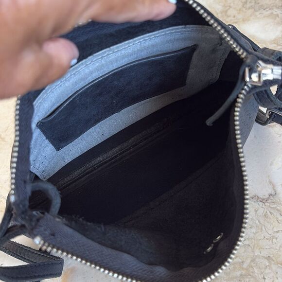 Roots Edie Crossbody Braided Tribe Leather Bag - Picture 10 of 12